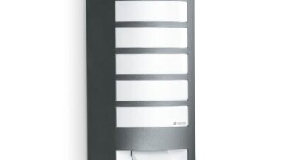 Steinel Außenleuchte L 12 S anthrazit, 180° Bewegungsmelder, Dämmerungssensor, Alu-Blende, E27, Max. 60W Wandleuchte, 27.2 x 15.5 x 10.8 cm